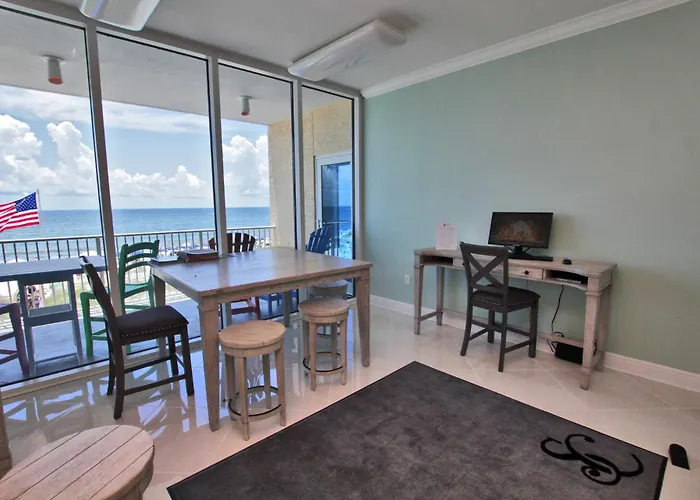 San Carlos 609 By Youngs Suncoast Apartment *